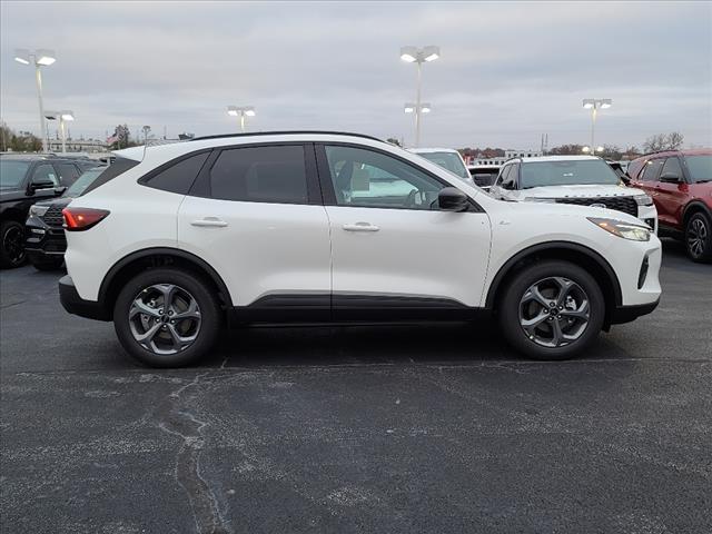 new 2025 Ford Escape car, priced at $36,190