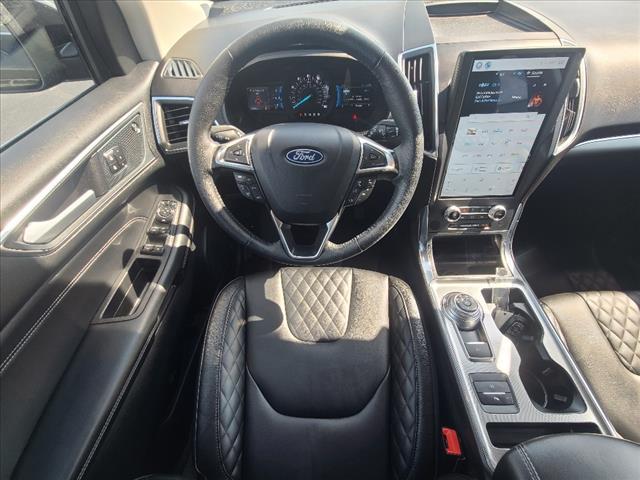 used 2024 Ford Edge car, priced at $29,326