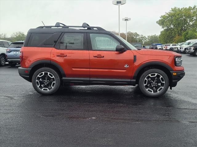 new 2024 Ford Bronco Sport car, priced at $37,002