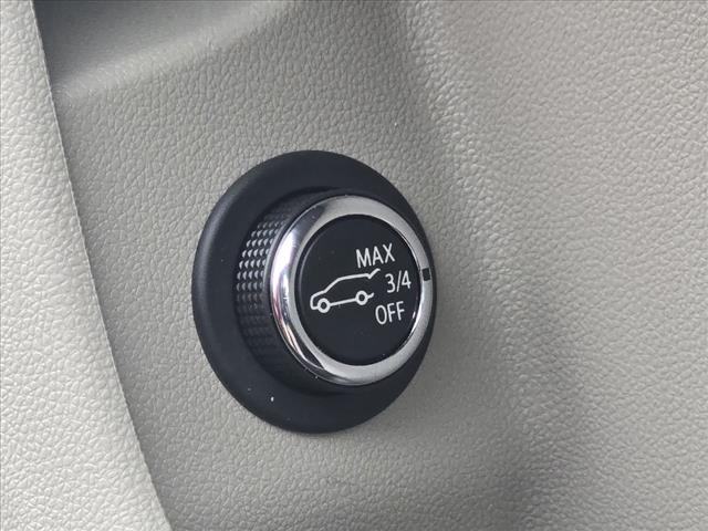 used 2022 Cadillac XT4 car, priced at $27,400