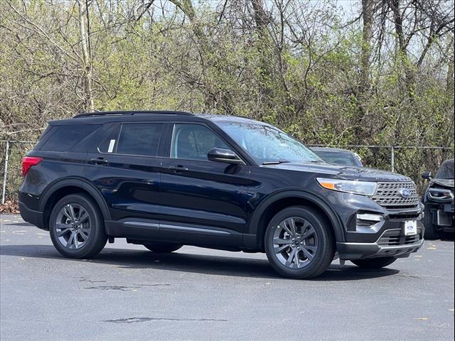 new 2024 Ford Explorer car, priced at $40,720