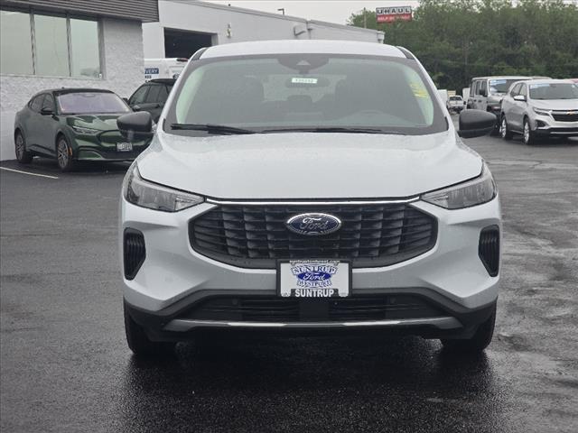 new 2025 Ford Escape car, priced at $26,975