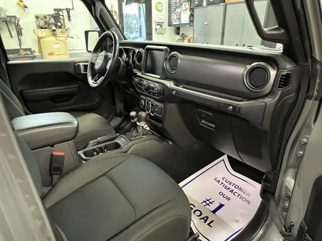 used 2022 Jeep Wrangler Unlimited car, priced at $32,900