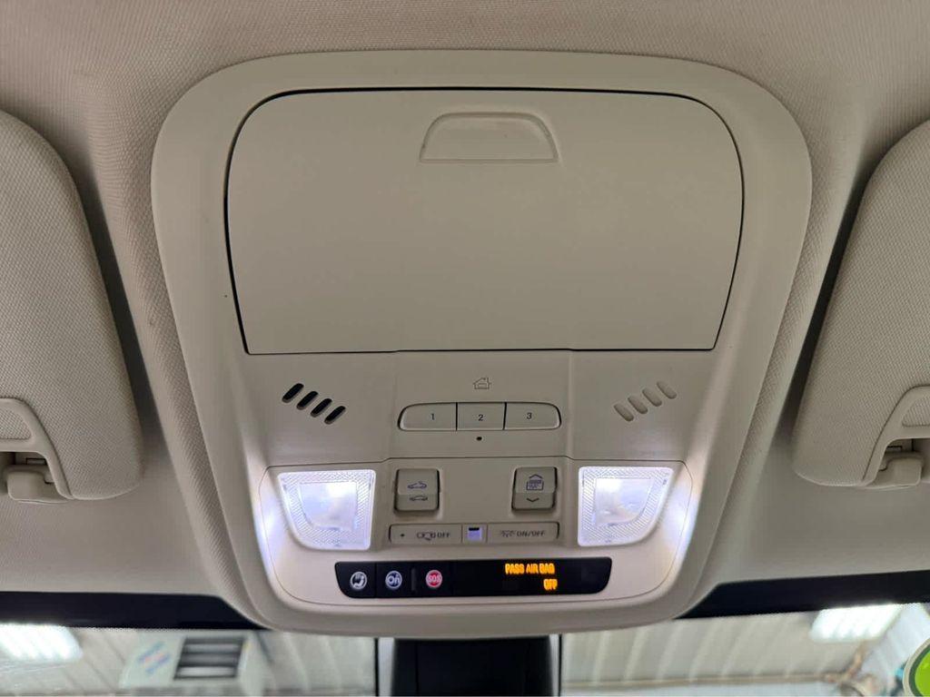 used 2019 Cadillac XT5 car, priced at $22,988