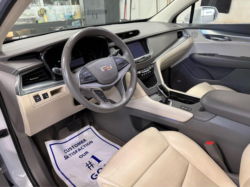 used 2019 Cadillac XT5 car, priced at $22,988