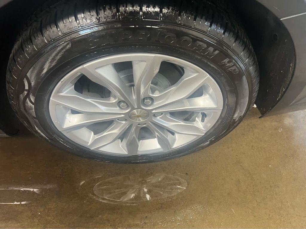 used 2021 Chevrolet Malibu car, priced at $13,988