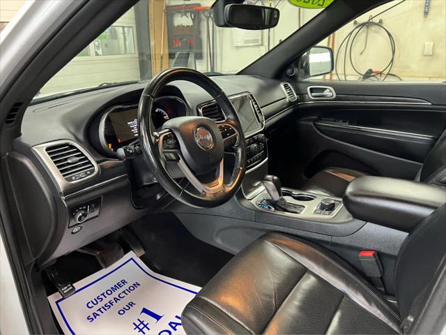 used 2020 Jeep Grand Cherokee car, priced at $22,900