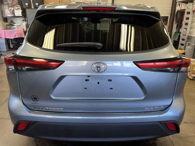 used 2021 Toyota Highlander car, priced at $34,995