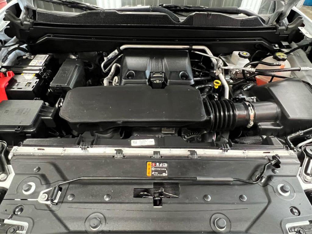 used 2024 GMC Canyon car, priced at $50,900