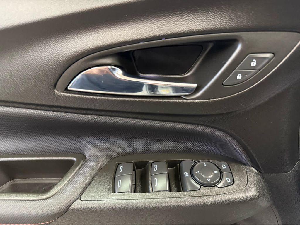 used 2022 Chevrolet Equinox car, priced at $26,988