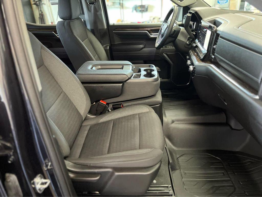 used 2023 GMC Sierra 1500 car, priced at $49,988