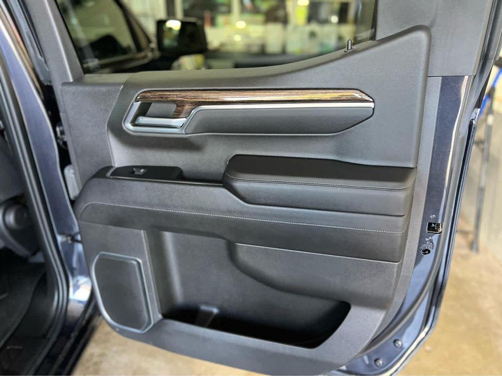 used 2023 GMC Sierra 1500 car, priced at $49,988