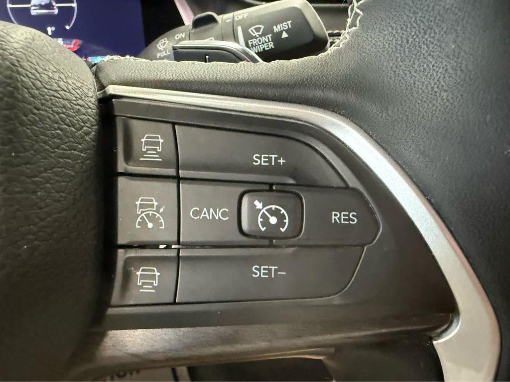 used 2023 Jeep Grand Cherokee car, priced at $35,488