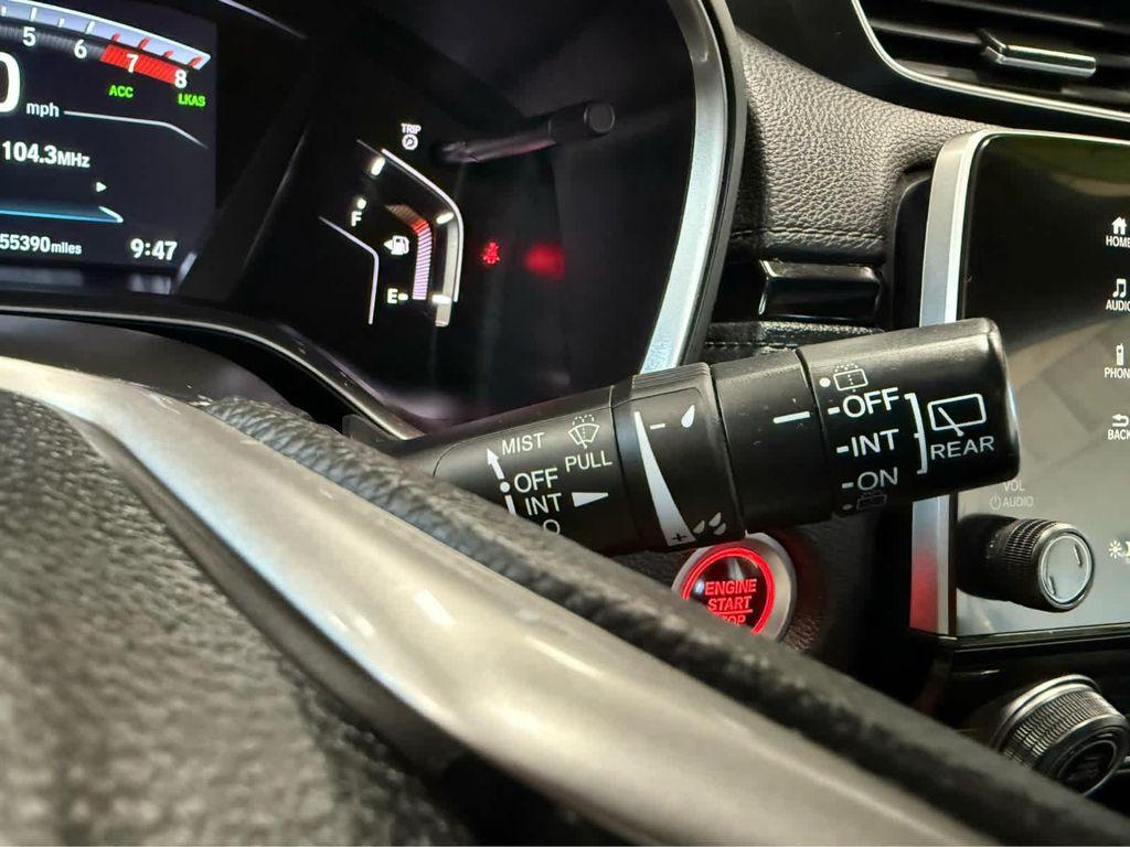 used 2021 Honda CR-V car, priced at $27,900