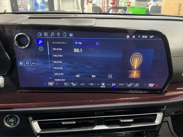 used 2024 Chevrolet Traverse car, priced at $56,900