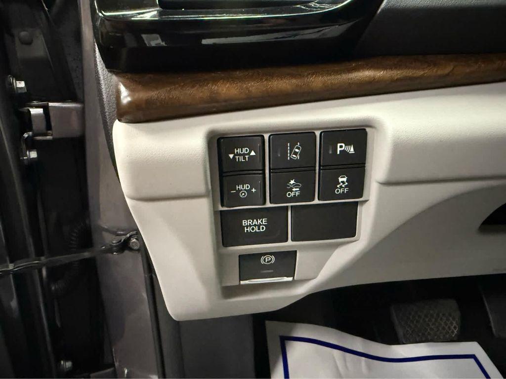used 2020 Acura RDX car, priced at $25,488