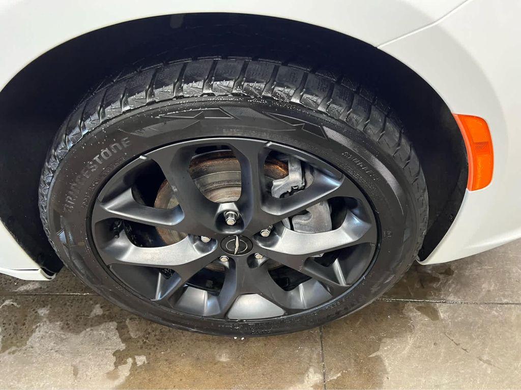 used 2023 Chrysler Pacifica car, priced at $30,255