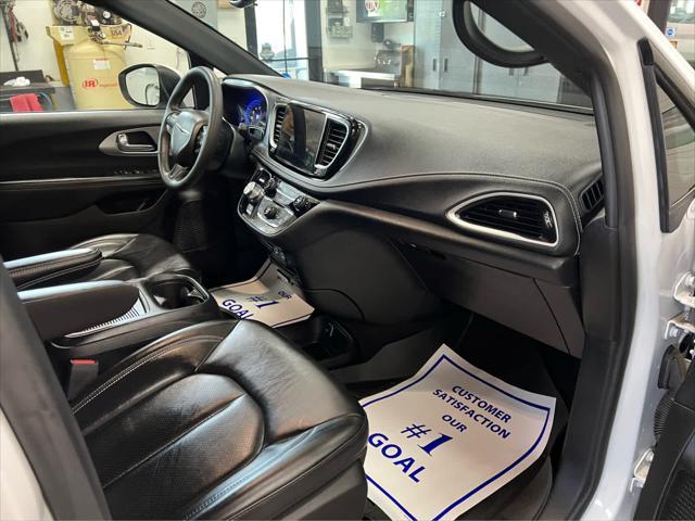 used 2023 Chrysler Pacifica car, priced at $31,900