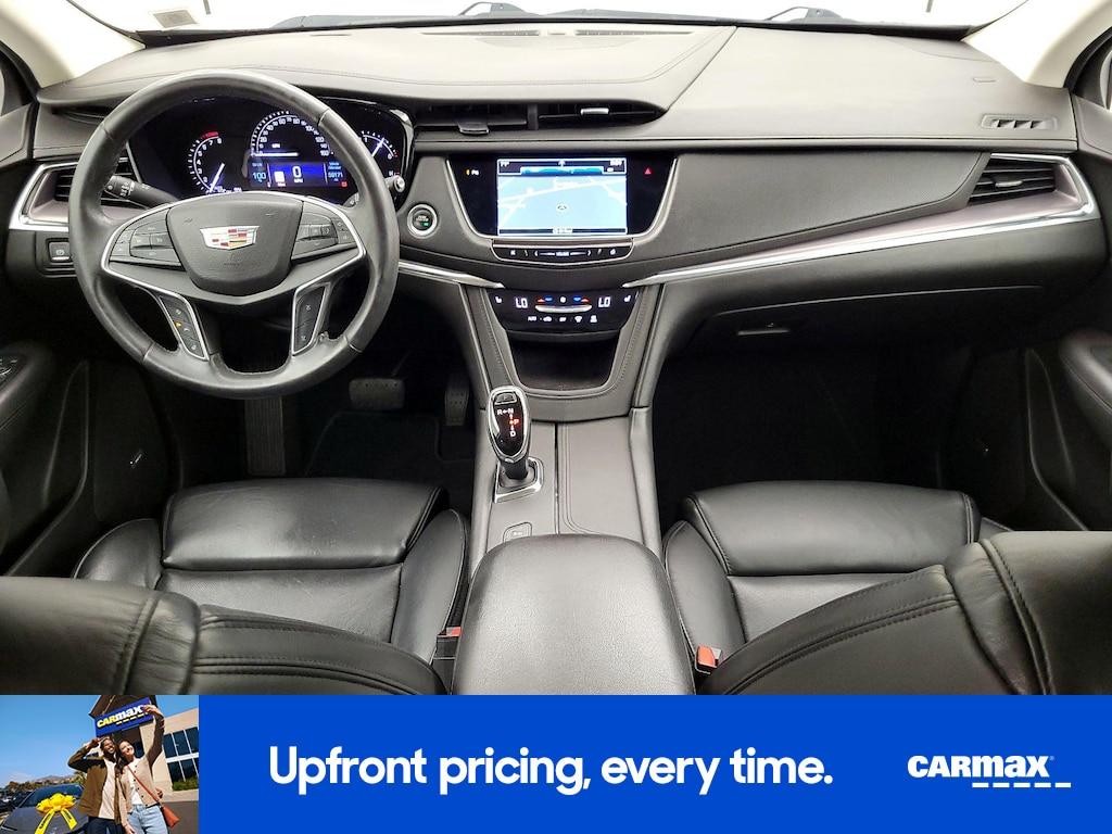 used 2017 Cadillac XT5 car, priced at $20,998