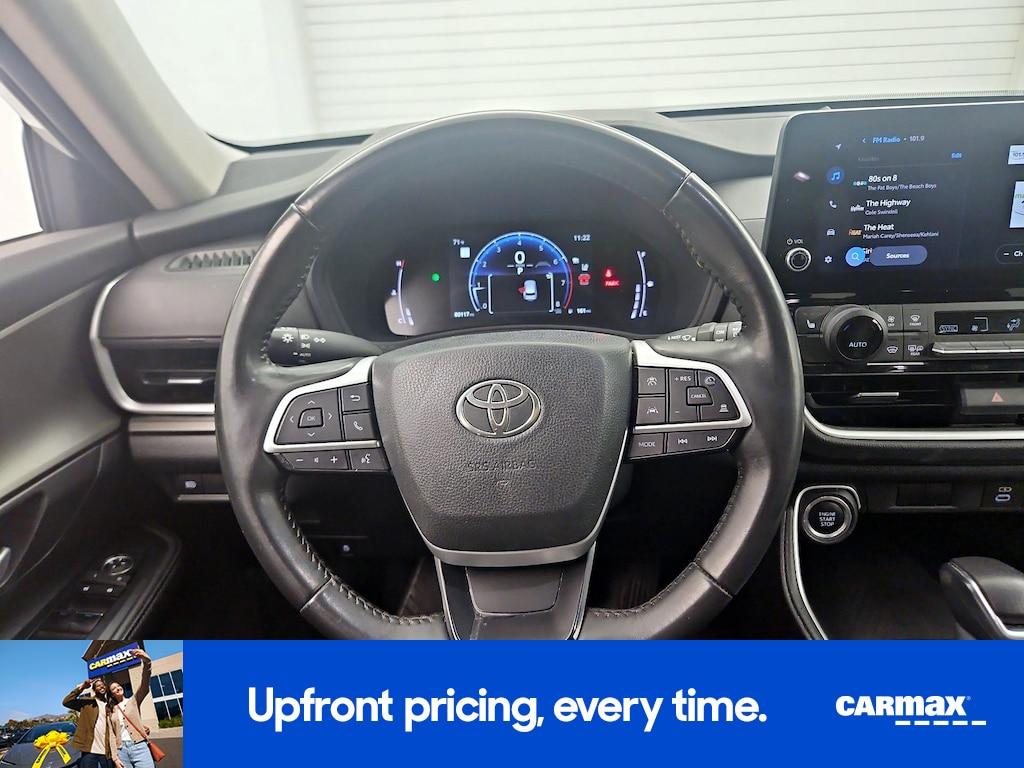used 2024 Toyota Grand Highlander car, priced at $35,998