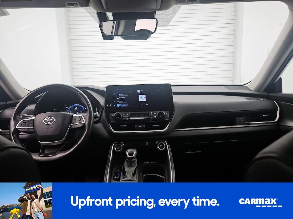 used 2024 Toyota Grand Highlander car, priced at $35,998