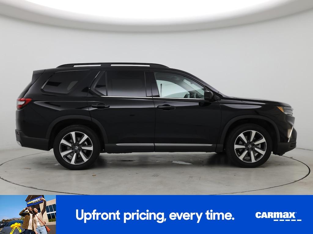used 2025 Honda Pilot car, priced at $46,998