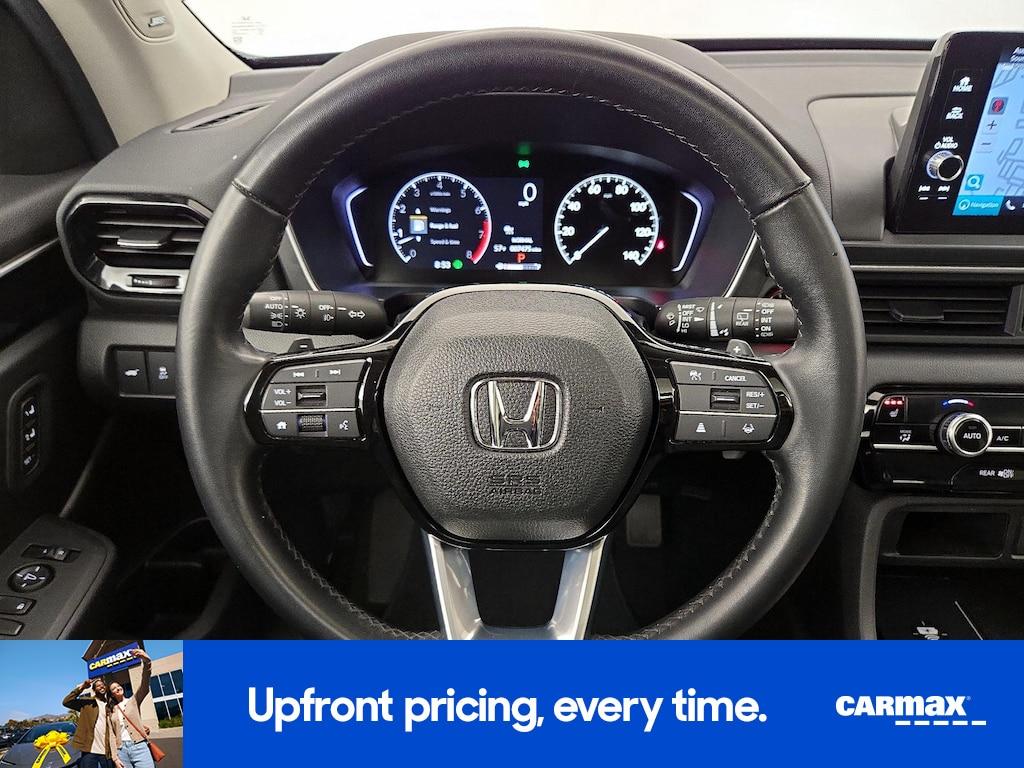 used 2025 Honda Pilot car, priced at $46,998