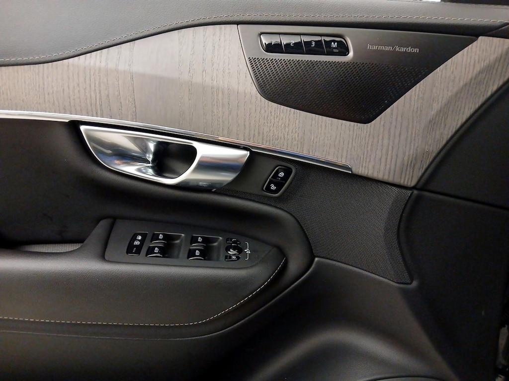 used 2023 Volvo XC90 Recharge Plug-In Hybrid car, priced at $43,998