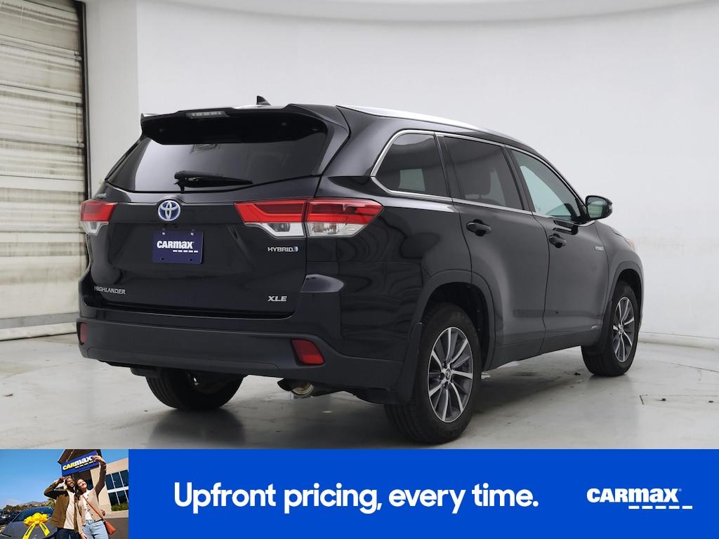 used 2019 Toyota Highlander Hybrid car, priced at $22,998
