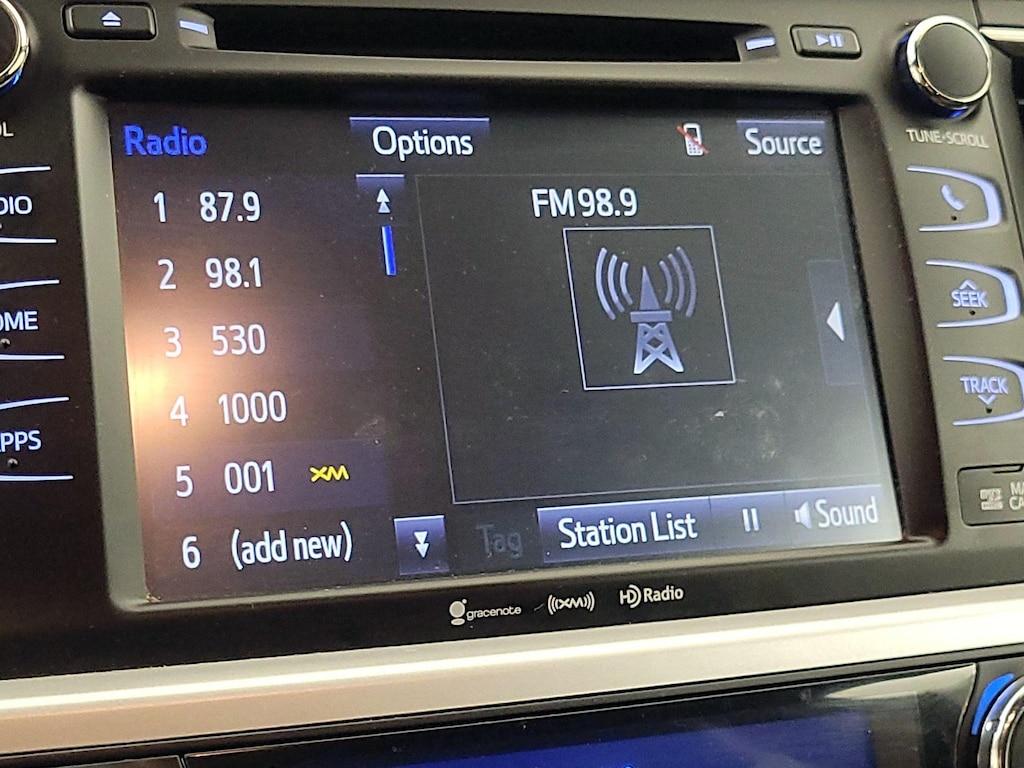 used 2019 Toyota Highlander Hybrid car, priced at $22,998