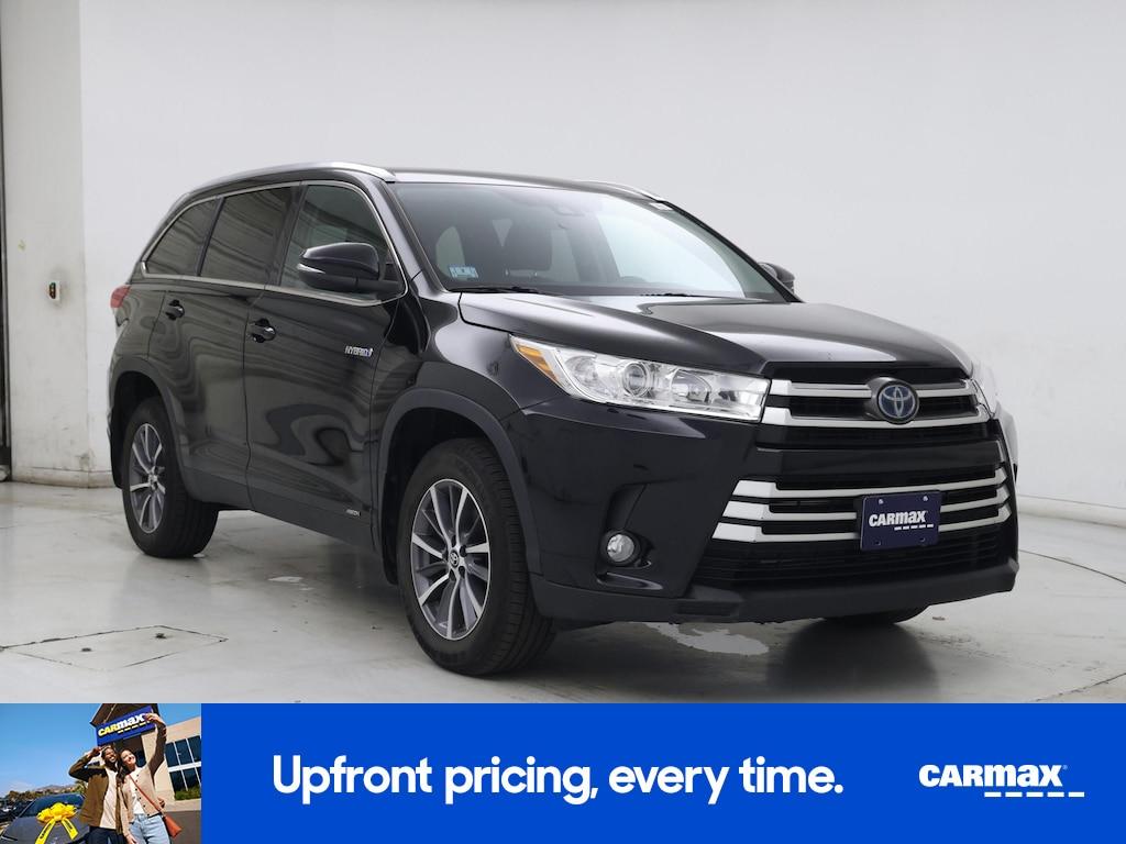 used 2019 Toyota Highlander Hybrid car, priced at $22,998