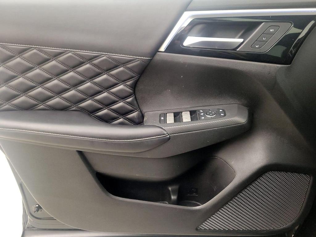 used 2023 Mitsubishi Outlander car, priced at $29,998