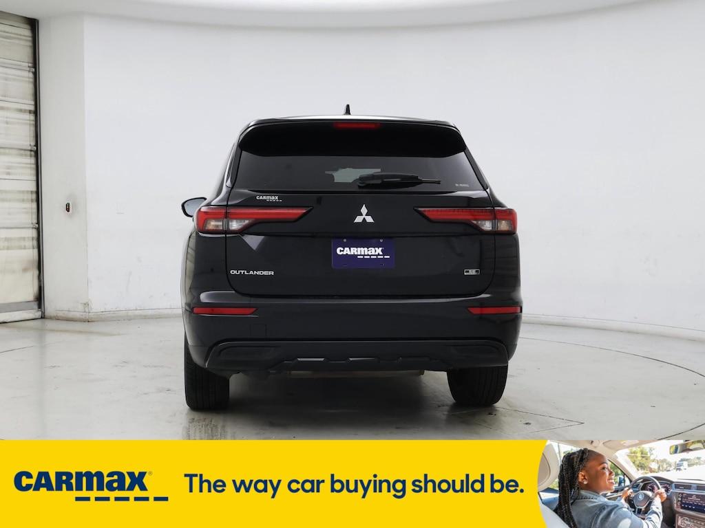 used 2023 Mitsubishi Outlander car, priced at $29,998