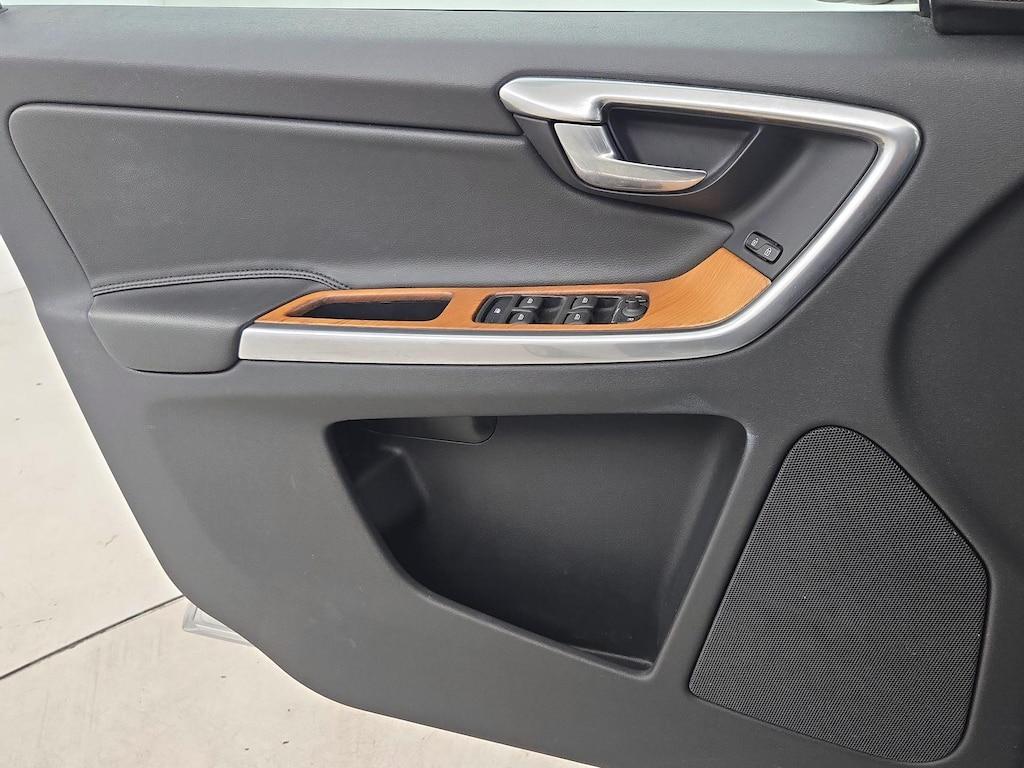 used 2017 Volvo XC60 car, priced at $18,998