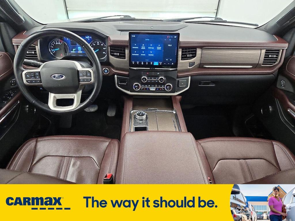 used 2023 Ford Expedition car, priced at $43,998