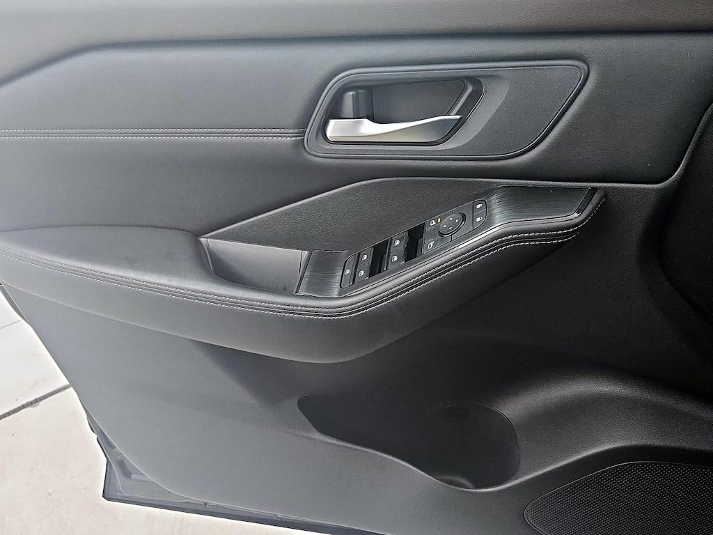 used 2022 Nissan Rogue car, priced at $26,998