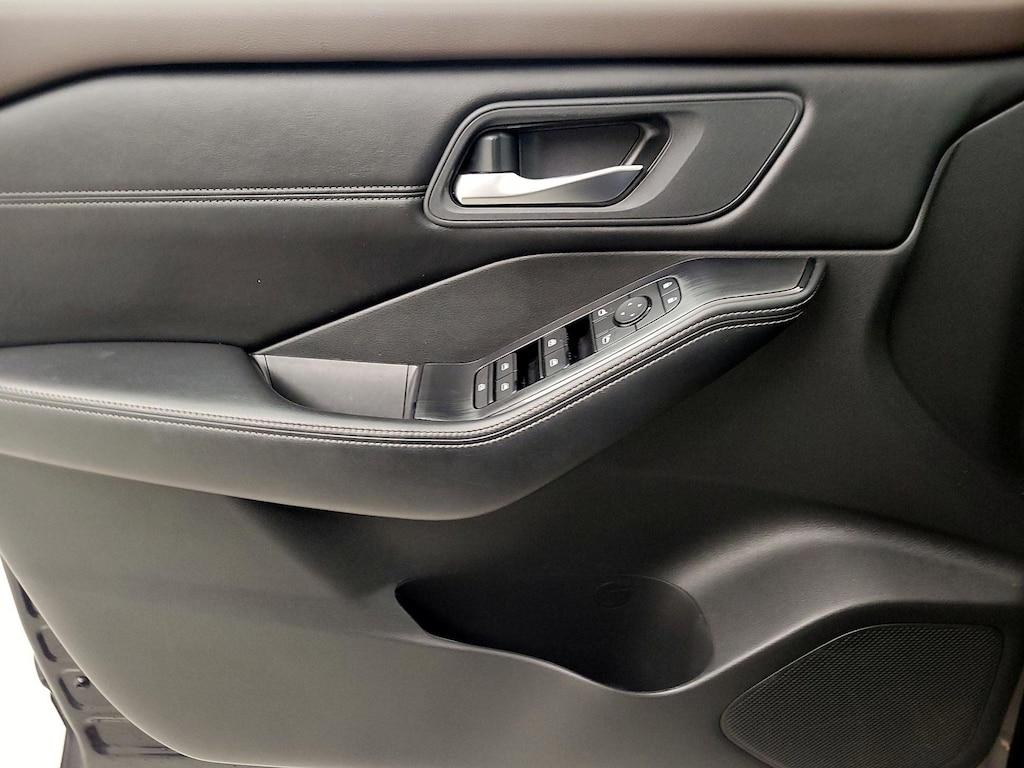 used 2023 Nissan Rogue car, priced at $23,998