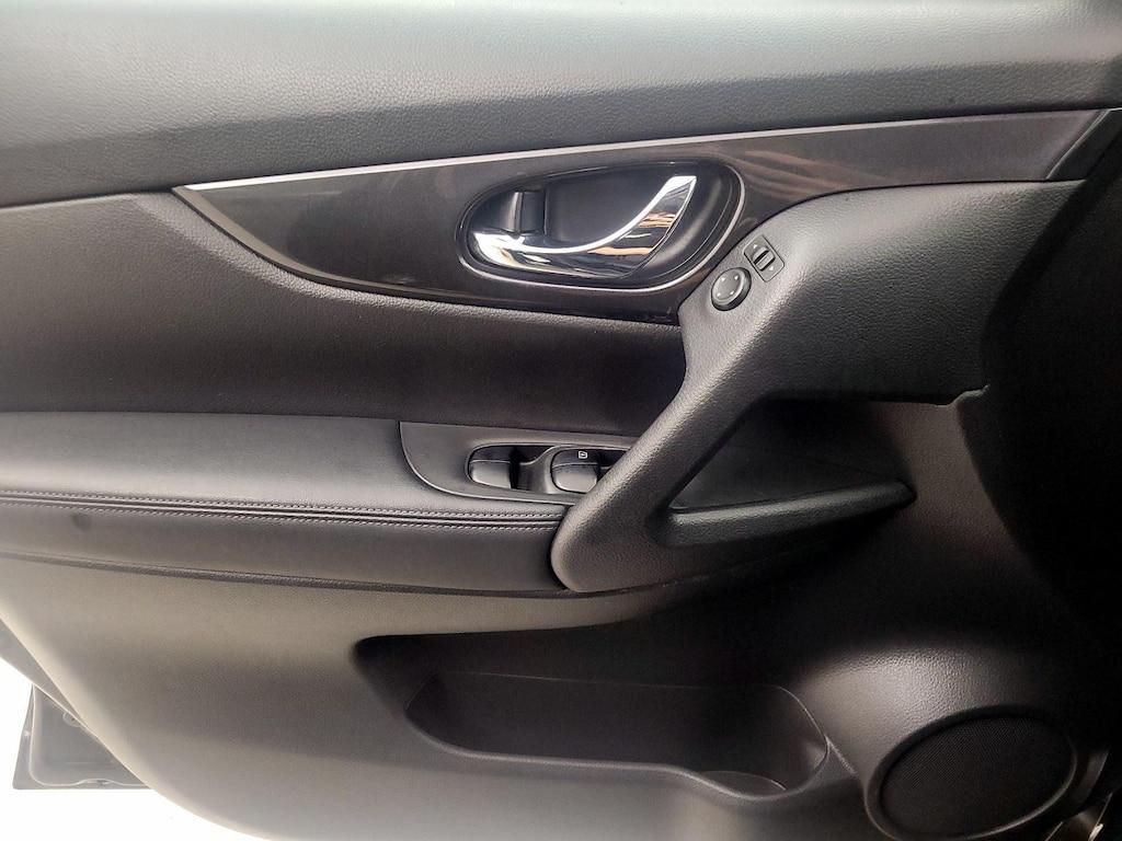 used 2018 Nissan Rogue car, priced at $14,998