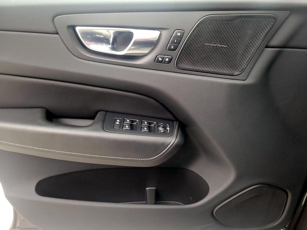 used 2022 Volvo XC60 car, priced at $34,998