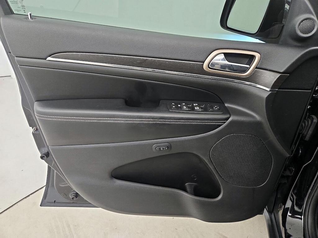 used 2016 Jeep Grand Cherokee car, priced at $19,998