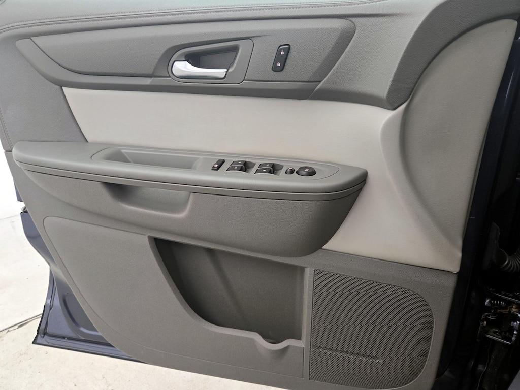 used 2014 GMC Acadia car, priced at $15,998