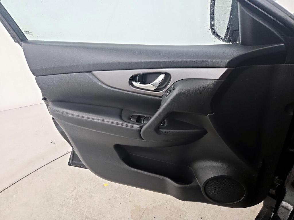 used 2016 Nissan Rogue car, priced at $14,998