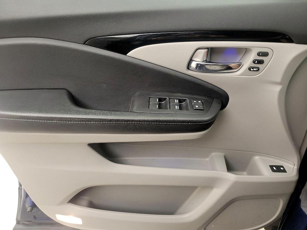 used 2017 Honda Pilot car, priced at $19,998