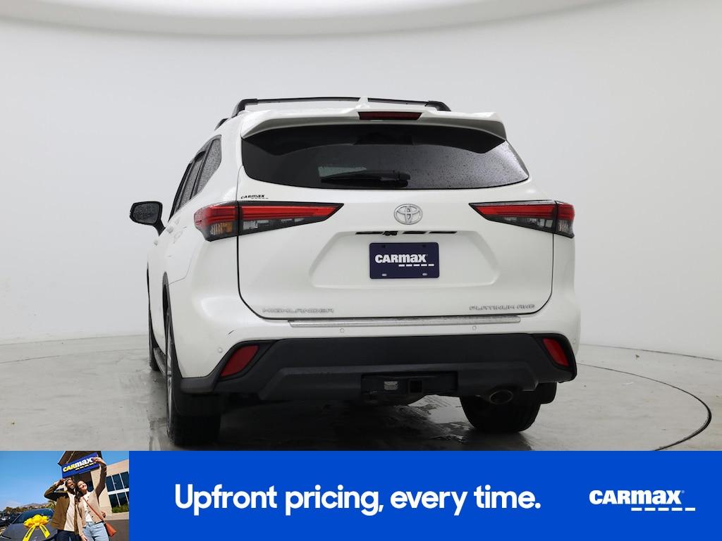 used 2020 Toyota Highlander car, priced at $38,998