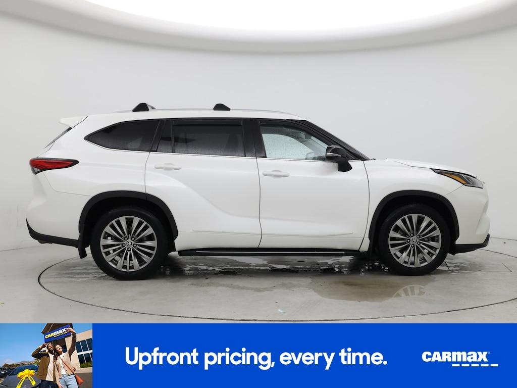 used 2020 Toyota Highlander car, priced at $38,998