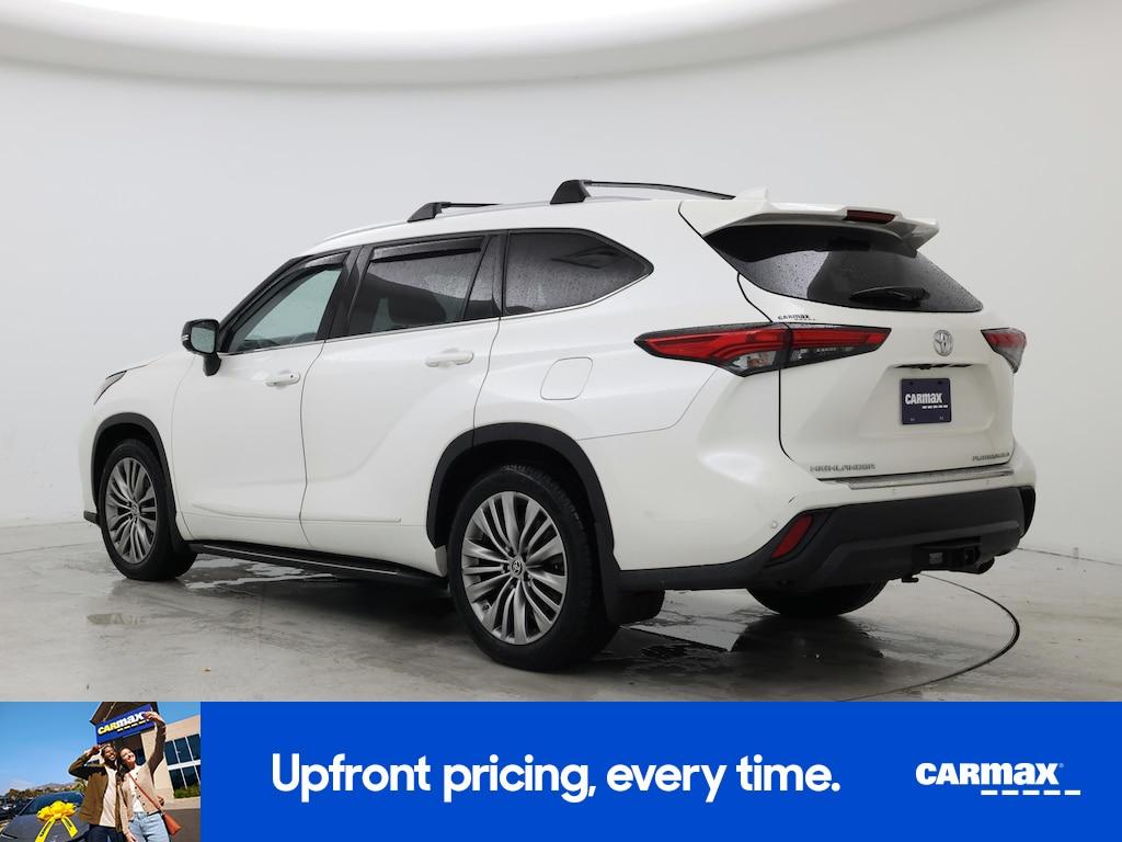 used 2020 Toyota Highlander car, priced at $38,998