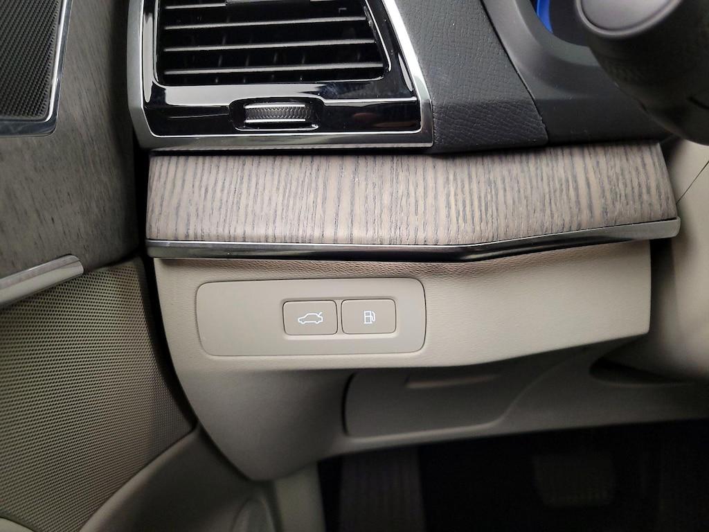 used 2024 Volvo XC90 Recharge Plug-In Hybrid car, priced at $48,998