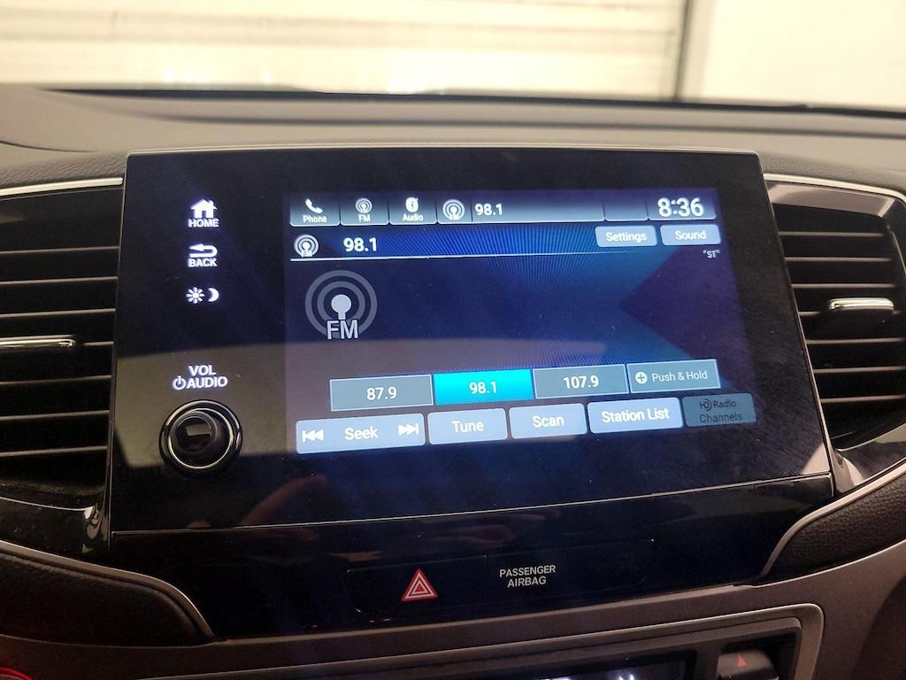 used 2022 Honda Pilot car, priced at $31,998