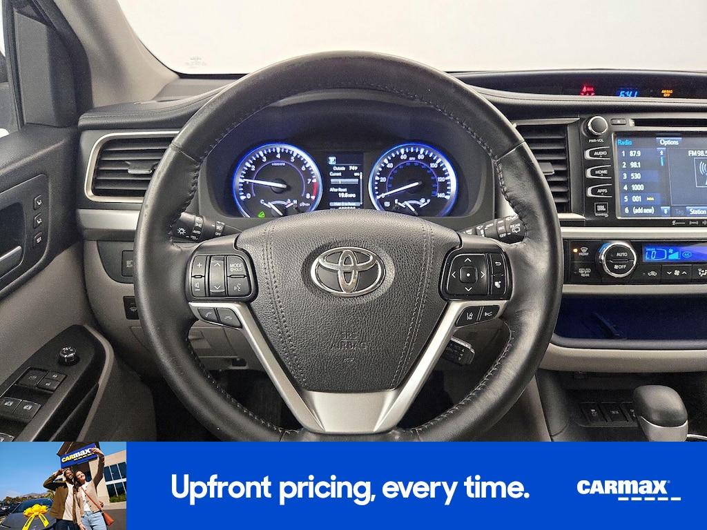 used 2018 Toyota Highlander car, priced at $23,998