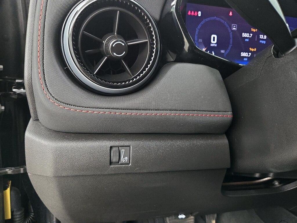 used 2024 Chevrolet Colorado car, priced at $38,998